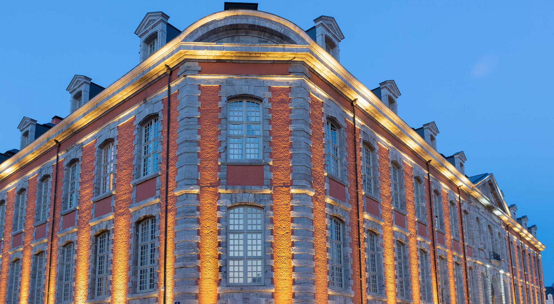 hotel hainaut valenciennes flux lighting recessed linear luminaire x-line up architecture illumination led